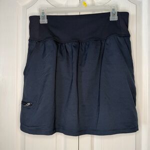 Zuda Blue Activewear Skirt built in shorts pockets M